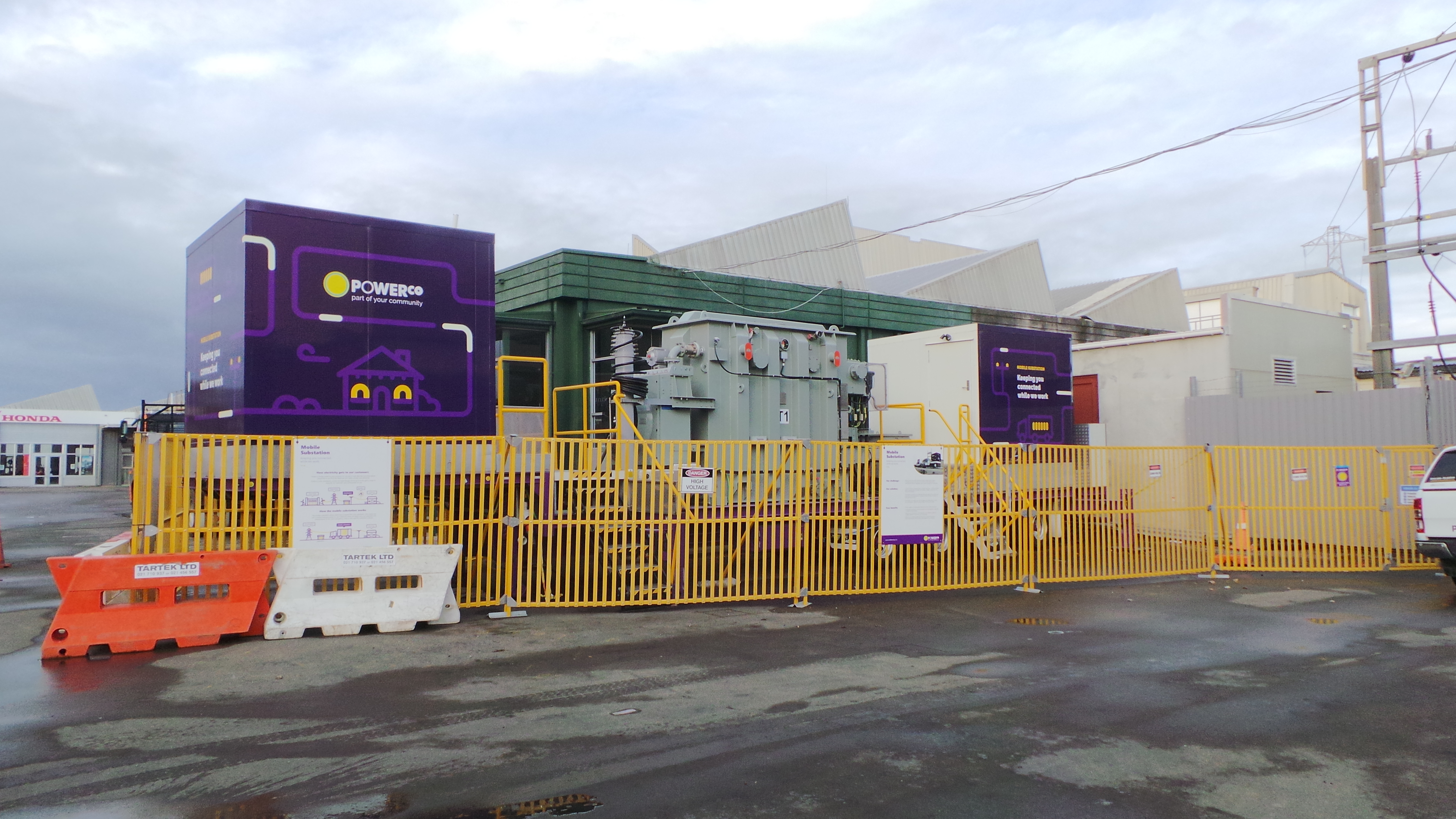 Mobile substation parked up at Taupo Quay Substation, Whanganui